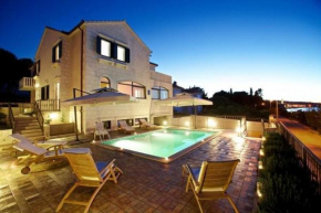 Apartments Villa Grlica - One Bedroom Apartment With Balcony and Garden View A2